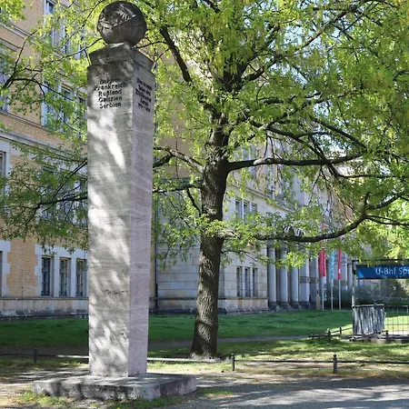 Nofa - Altbau Am Kudamm * Berlin