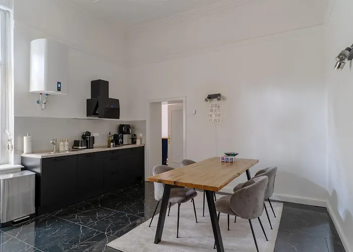 Nofa - Altbau Am Kudamm Apartment