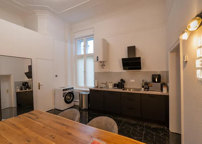 Nofa - Altbau Am Kudamm Apartment