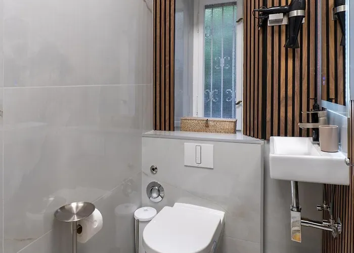 Nofa - Altbau Am Kudamm Apartment