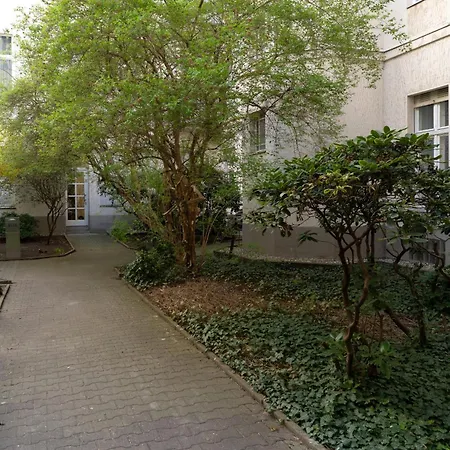 Nofa - Altbau Am Kudamm Apartmán *