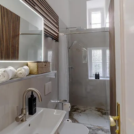 Nofa - Altbau Am Kudamm Διαμέρισμα