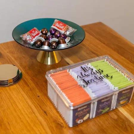 Διαμέρισμα Nofa - Altbau Am Kudamm *