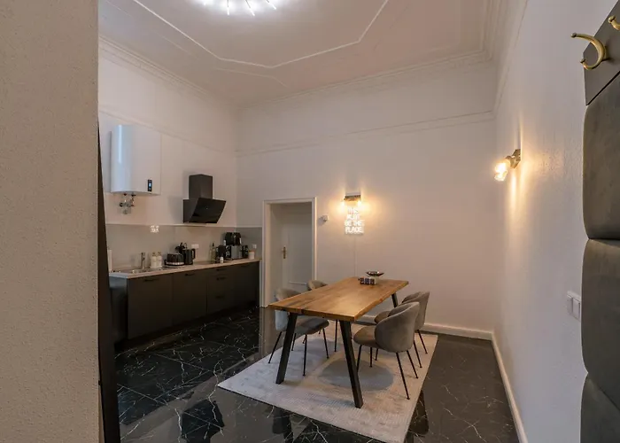 Nofa - Altbau Am Kudamm Apartamento *